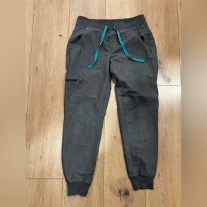 Figs Women’s Zamora Jogger XS Petite